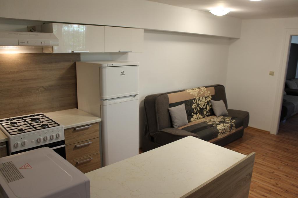 Apartmany Pri Auparku Пьештяни Экстерьер фото